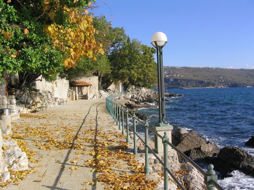 Apartment Zora Opatija Zimmer foto