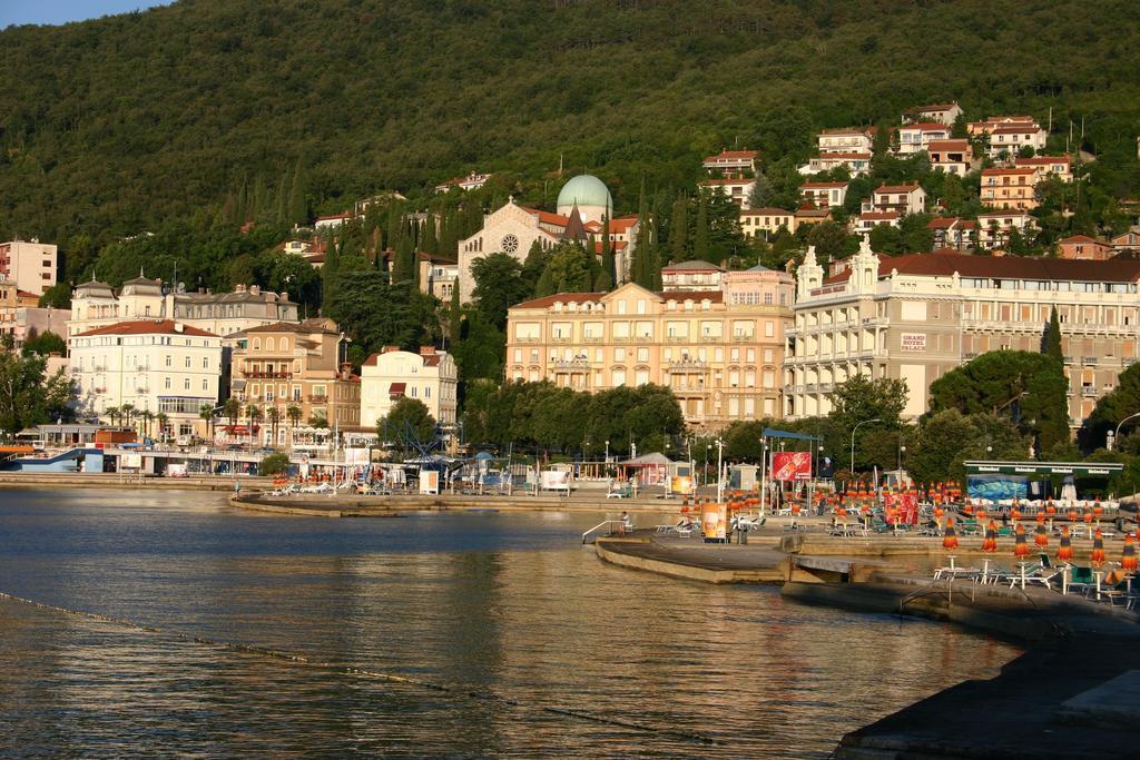 Apartment Zora Opatija Zimmer foto