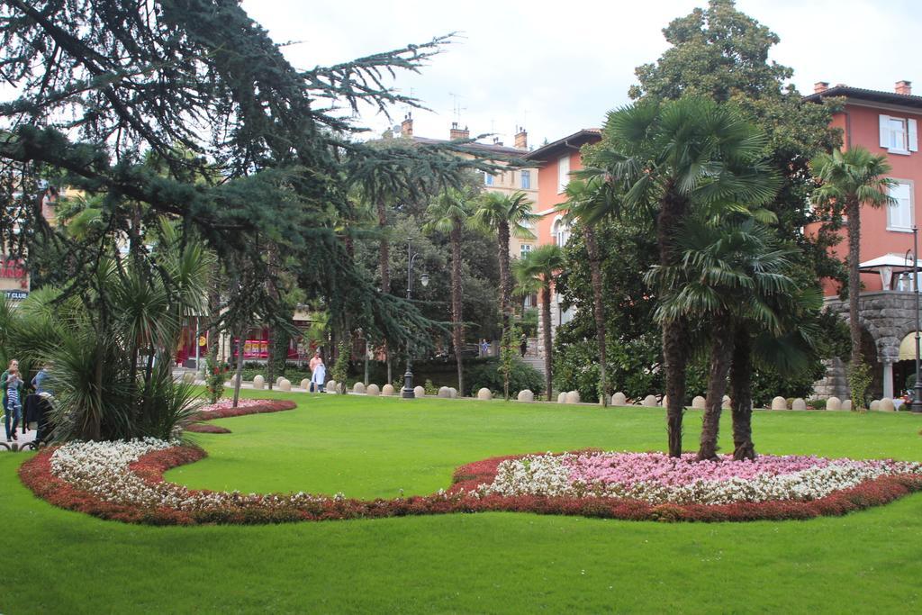 Apartment Zora Opatija Zimmer foto