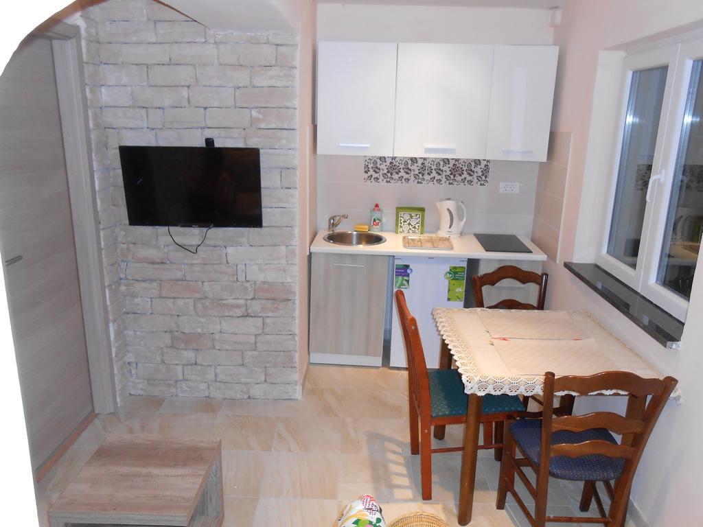 Apartment Zora Opatija Zimmer foto