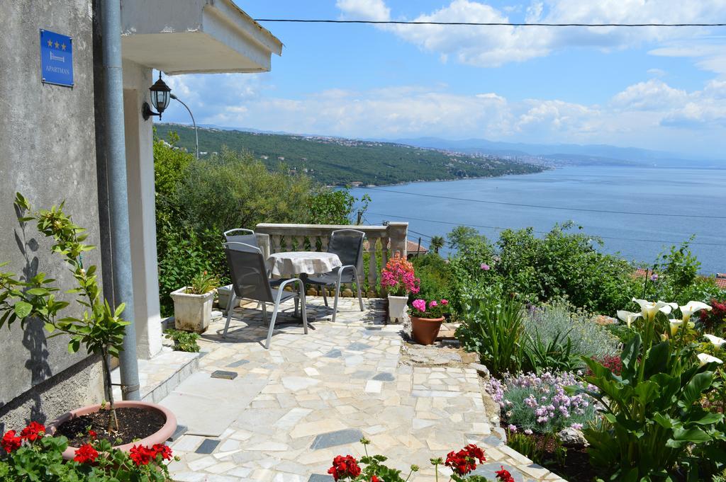 Apartment Zora Opatija Exterior foto